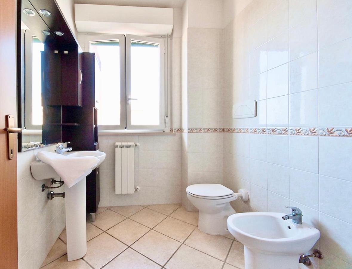 Isa-Apartments 4 Beds In Residence With Swimming-Pool In San Vincenzo, Just 600 Meters From The Sea Exterior photo